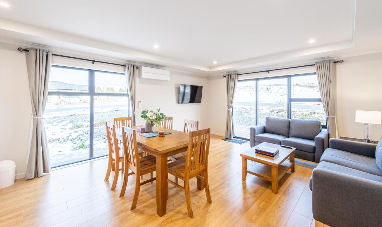 Snow Pine Apartment Lake Tekapo Bagian luar foto